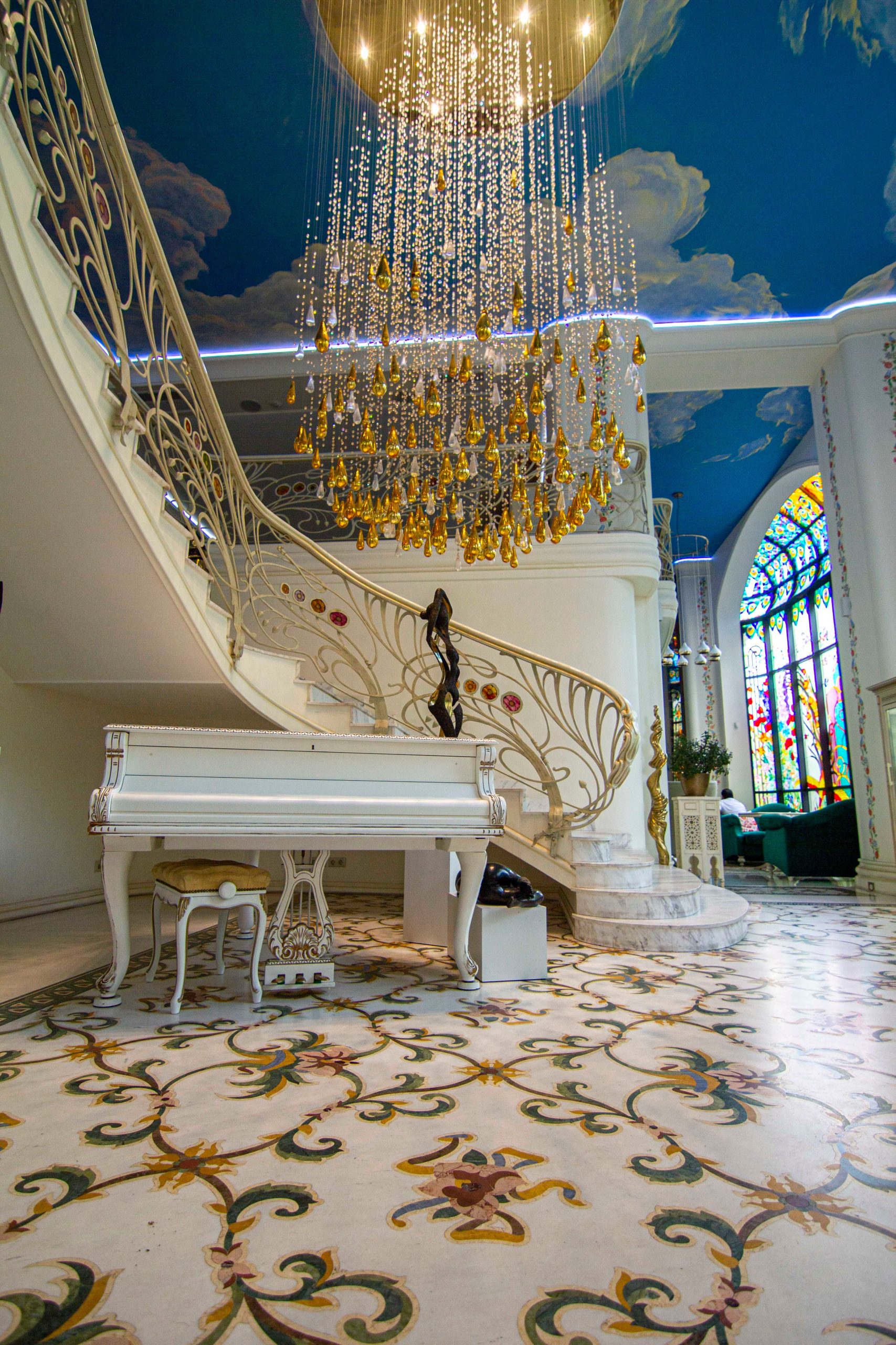 Timeline de construction de la mansion de Drake